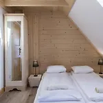 Chalet Przystan Gorska *