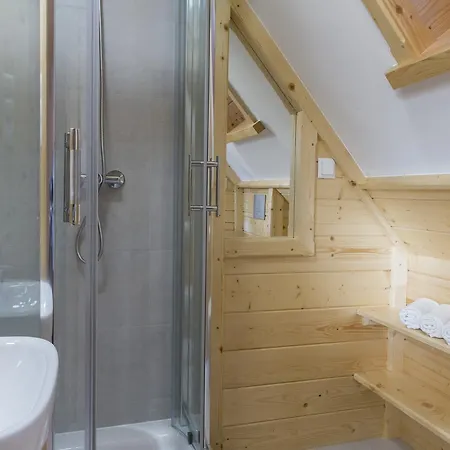 Przystan Gorska Σαλέ *