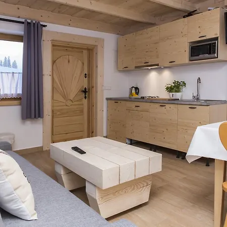 Przystan Gorska * 자코파네